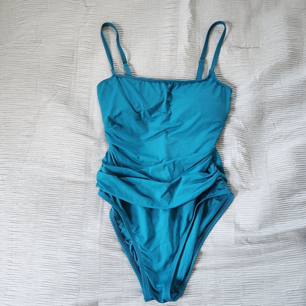 La Blanca Sz 8 Teal Blue One Piece Swimsuit with Ruching